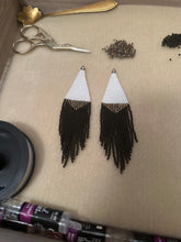 Load image into Gallery viewer, Midnight Contrast Beaded Fringe Earrings